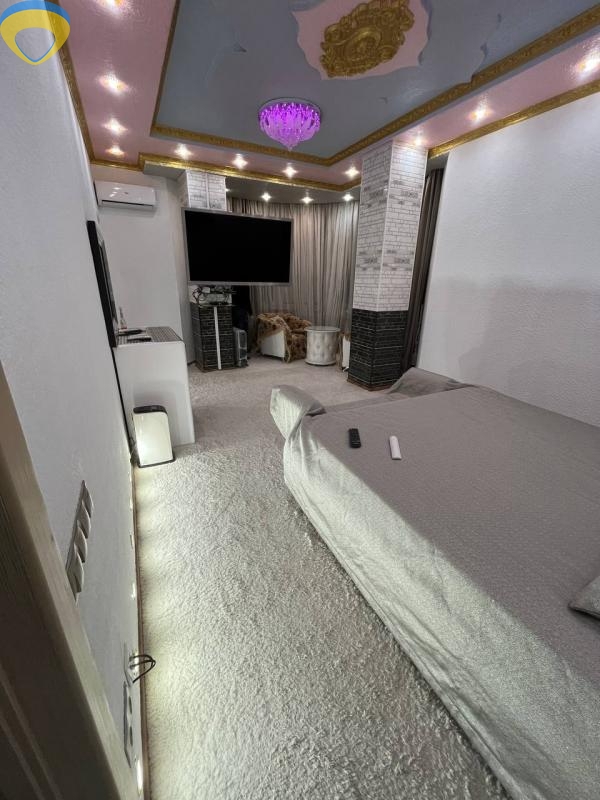 продажа двухкомнатной квартиры номер A-174132 в Приморском районе, фото номер 8
